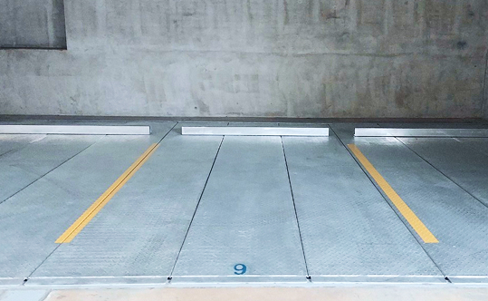 平面駐車場